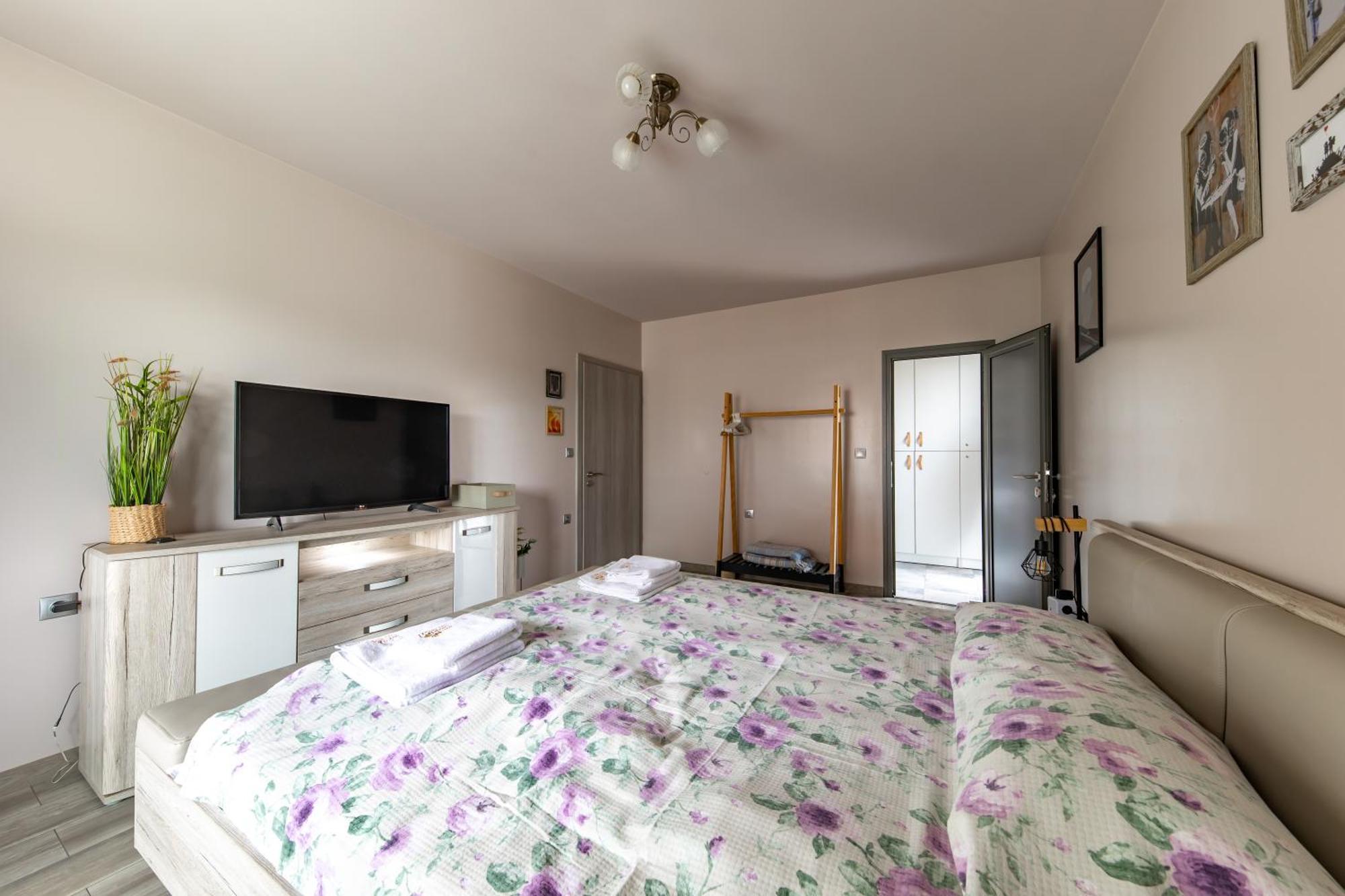 Happy Town Apartments Veliko Tarnovo Extérieur photo